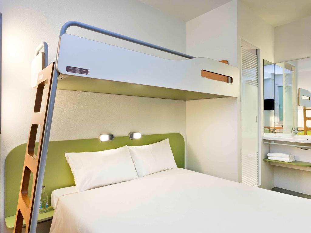 Ibis Budget Amberieu En Bugey/Chateau Gaillard A42 Exterior photo